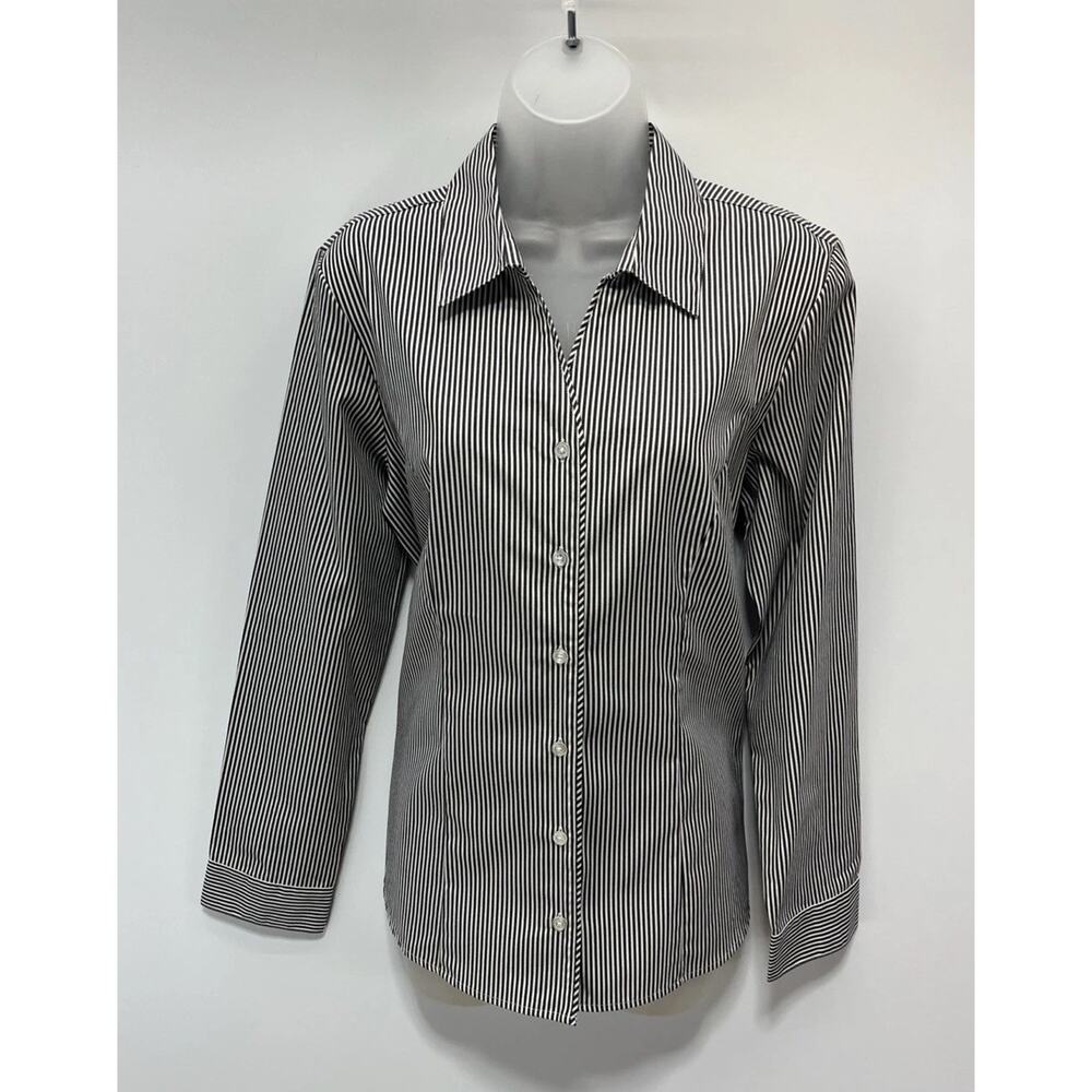 NWT Christopher Banks Top Blouse Shirt Wrinkle Resistant Long Sleeve Gray M